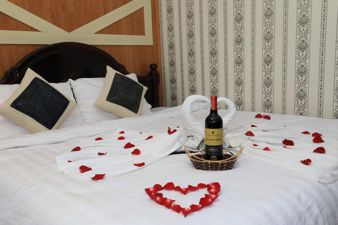 Lasapa Hotel Bagian luar foto