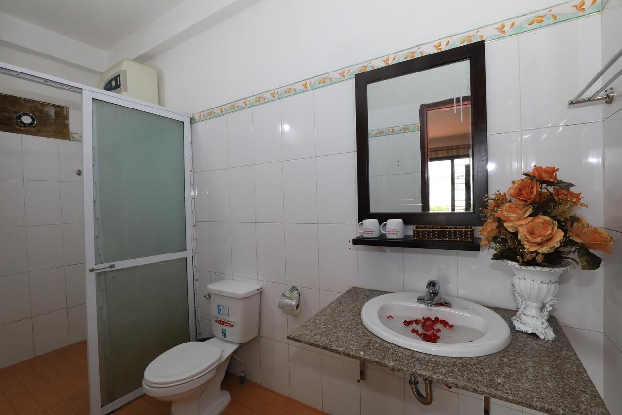 Lasapa Hotel Bagian luar foto